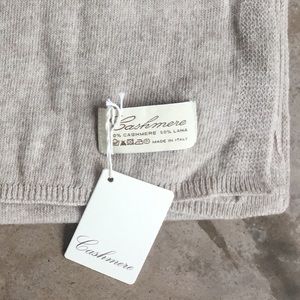 AUTHENTIC cashmere scarf Made in Italy